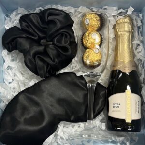 Kit relax con champagne, antifaz, copa y chocolates