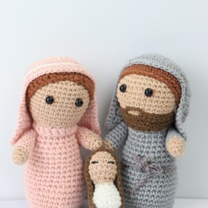 Pesebre de jesús, María y José en crochet